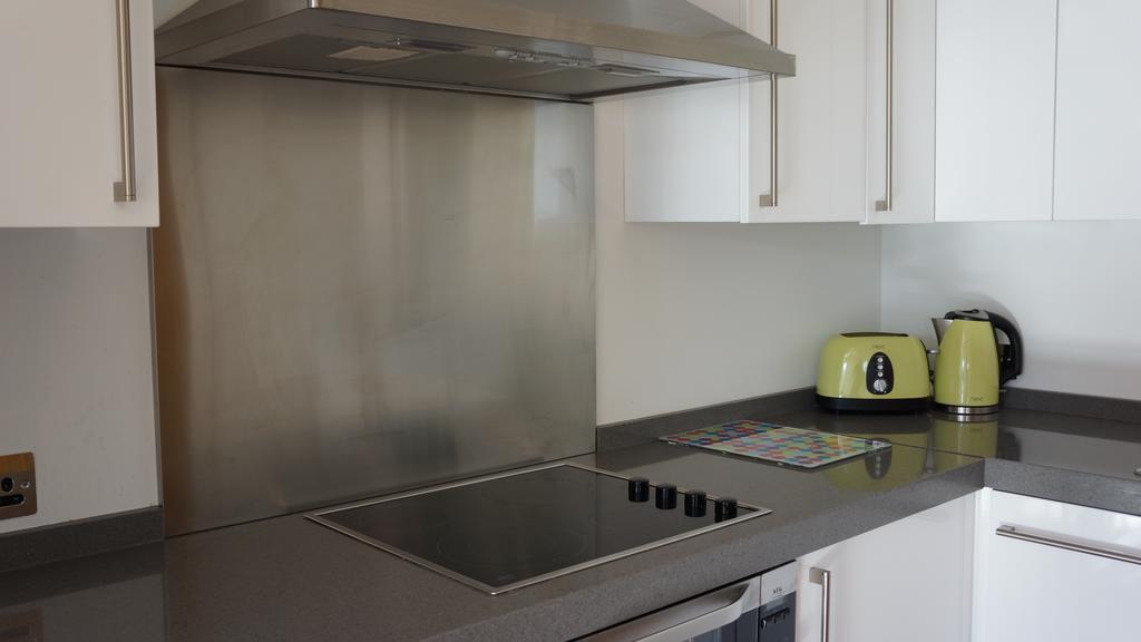 Apartment 306 By The Bridge إينفيرنيس المظهر الخارجي الصورة