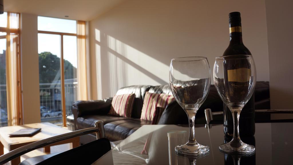 Apartment 306 By The Bridge إينفيرنيس المظهر الخارجي الصورة
