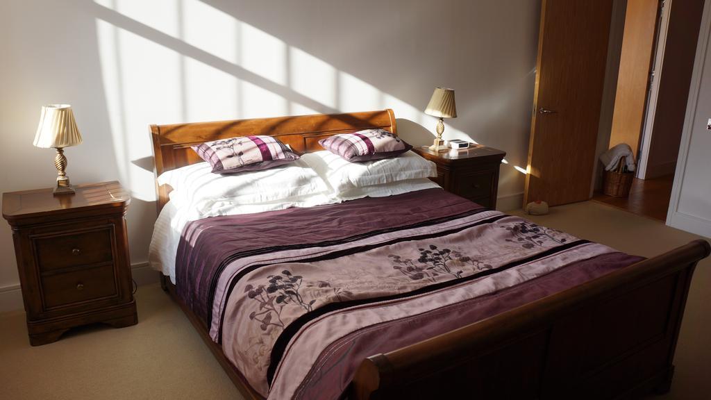 Apartment 306 By The Bridge إينفيرنيس المظهر الخارجي الصورة